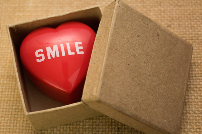 Acts of Kindness - Moments A Day - Act Of Kindness Through Kiss