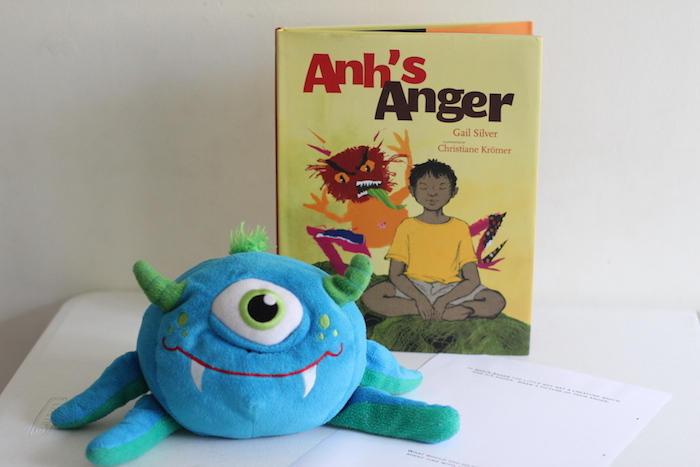     Un libro maravilloso para ayudar a los niños a aprender sobre la ira y cómo manejarla, además de dos actividades para seguir la lección.
