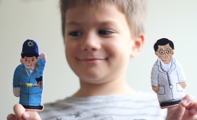 6 Ways to Use Finger Puppet Play to Increase Confidence - Moments A Day